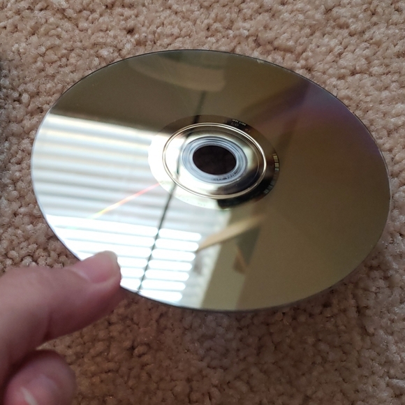 NWOT! Disney's DUMBO DVD 60TH Anniversary - Picture 4 of 4